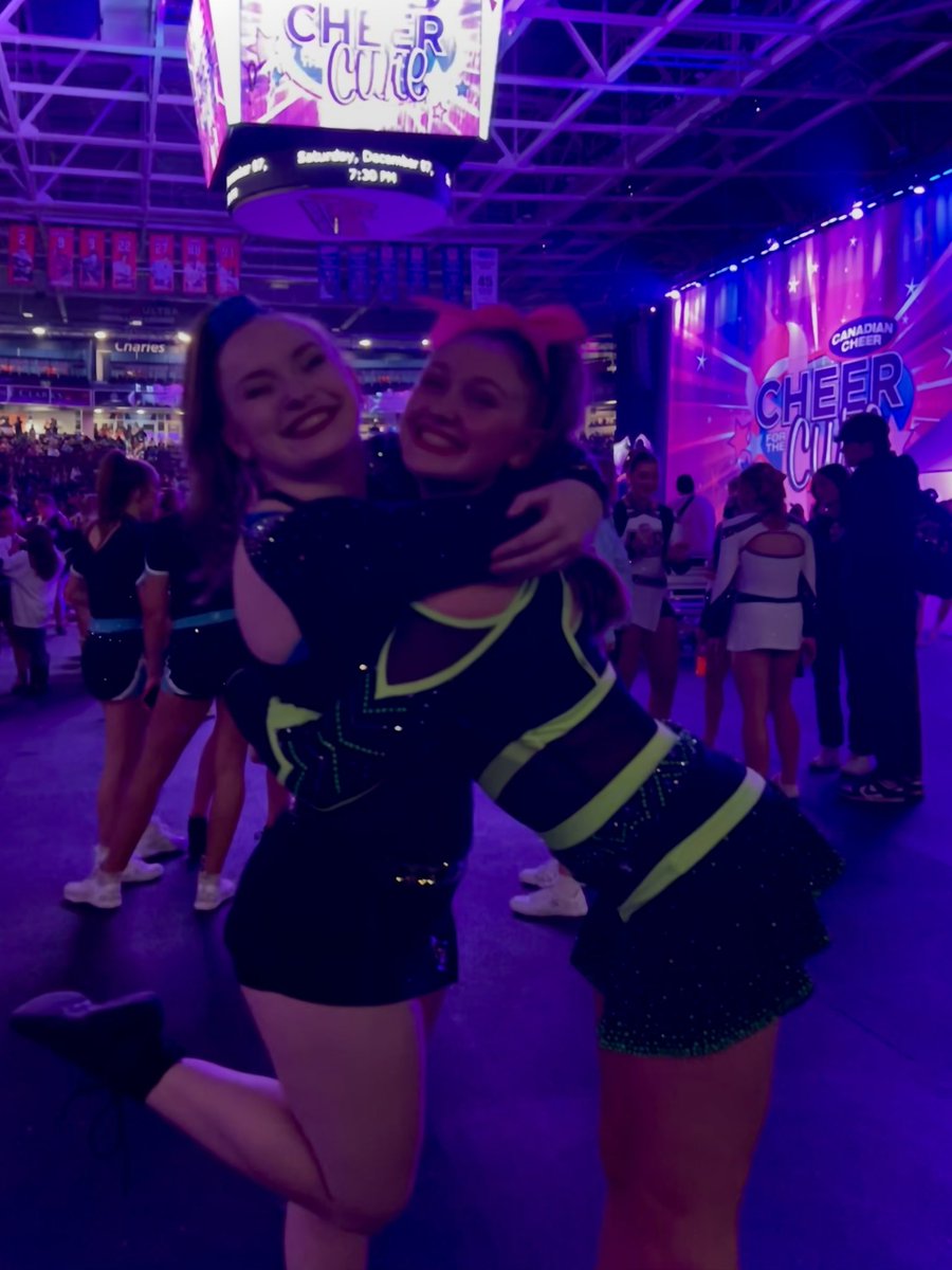 lizzywoood's tweet photo. Thinking about the cheerleaders in my life https://t.co/L1PqQqjZoA