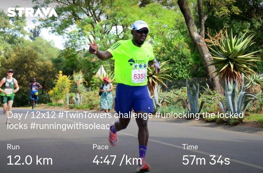s_siraji's tweet photo. We move. Day / 12x12 #TwinTowers challenge #unlocking the locked locks #runningwithsoleac #runningforhope #TrapnLos #untilWerunagain #ipaintedmyrun @PaintFunRace @runningwithsoleac @dkms_africa easy like Sunday morning https://t.co/nA8aQ7mGB1