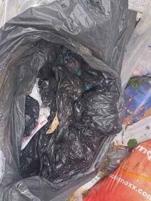 keepharrowtidy's tweet photo. #KeepHarrowTidy #headstone #hatchend #litterpicking #litter #plasticwaste #keepbritaintidy #Harrow #rubbish #Harrowweald #flytipping #WEALDSTONE #northharrow #harrowweald https://t.co/VZlbZZnMgZ