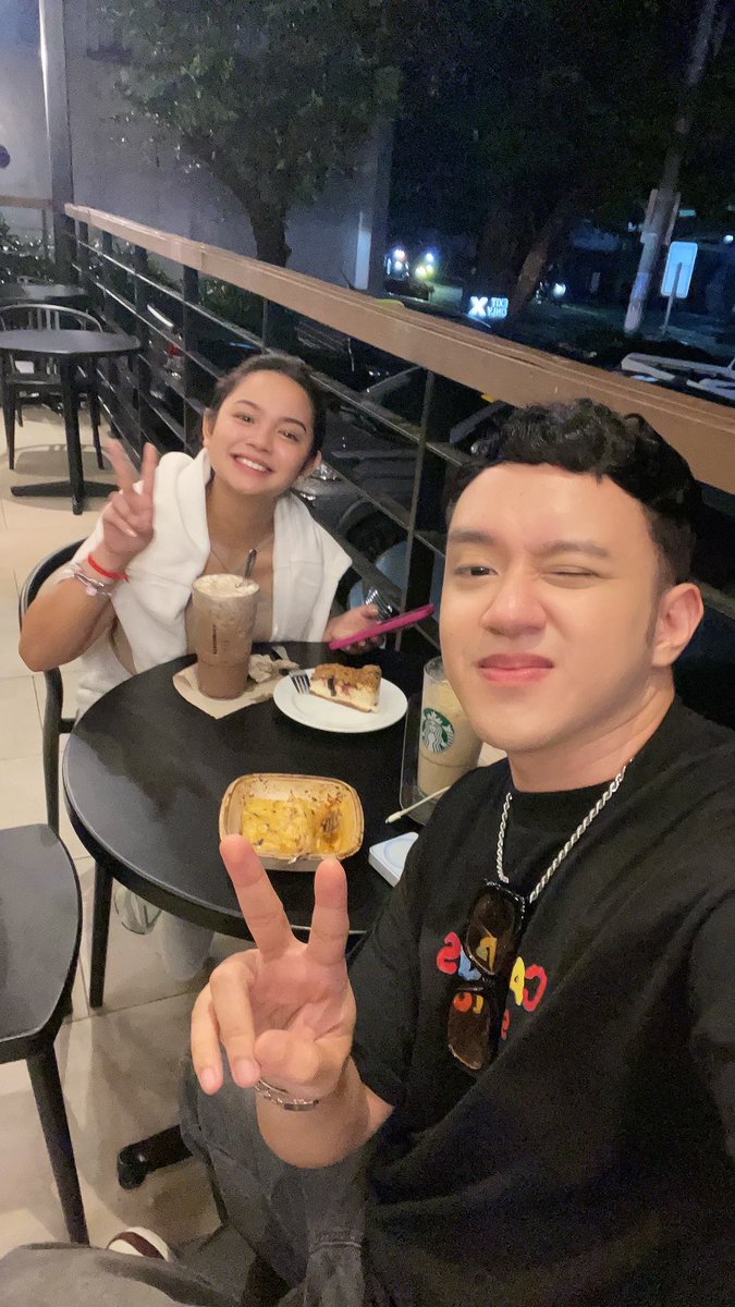 JeCatamio's tweet photo. Suspect supect….. @kolettemadelo 😬 https://t.co/5F2jpGpbMT