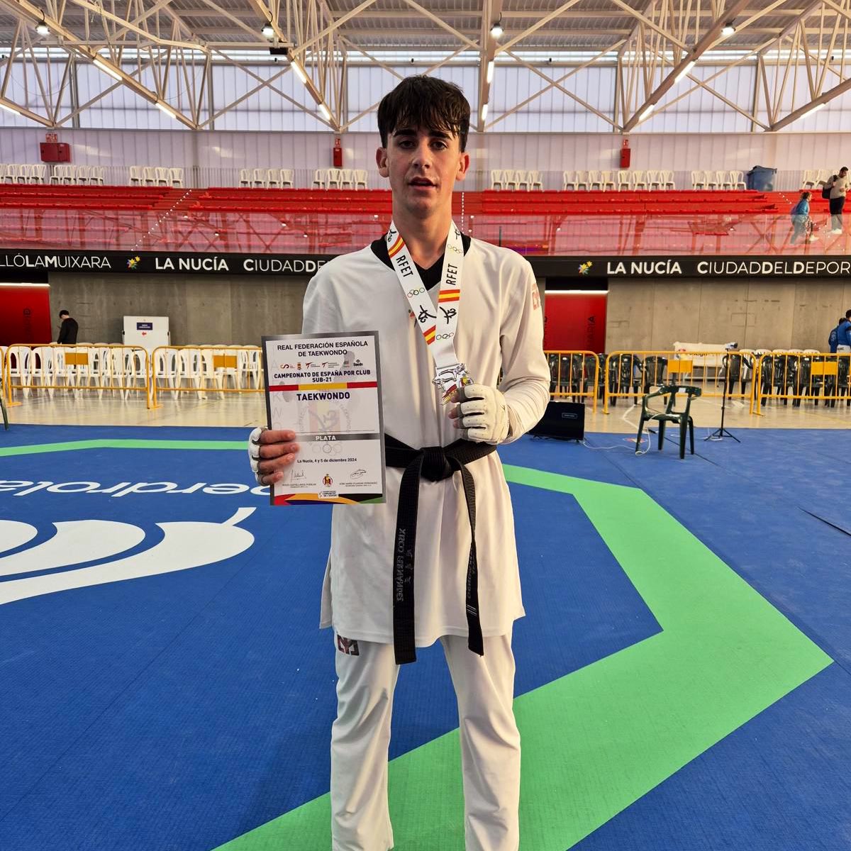 SocialistesInca's tweet photo. 🥈🥋Enhorabona a Xisco Fernández, del club Easy, que ahir es va proclamar subcampió d'Espanya sub-21 de Taekwondo.

👏🏼Una medalla que reconeix tota la teva feina i esforç diari. Representes l'autèntic  #OrgullInquer! https://t.co/u07B9GyV6Y