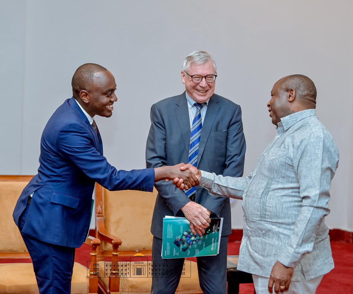 NtareHouse's tweet photo. S.E. @GeneralNeva a reçu la délégation de Malthe Winje Infrapower AS, conduite par Kjartan Stigen, D. G pour l’Afrique. Avec KAGE Ltd, ils s’engagent, dès le 1er Trimestre 2025, à développer 100 MW d'énergie hydroélectrique sur 10 ans avec un investissement de 500 millions USD. https://t.co/PajxMBHagH