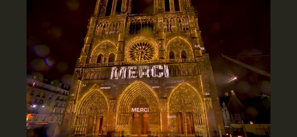 Merci <a href="/EmmanuelMacron/">Emmanuel Macron</a> pour avoir pris cet engagement.
Et mille mercis à tous ces artisans, tous ces compagnons, toutes ces femmes et tous ces hommes qui, avec leurs compétences si précieuses, ont mis leur cœur à l’ouvrage pour redonner vie et beauté à Notre-Dame. Merci 🙏 ❤️