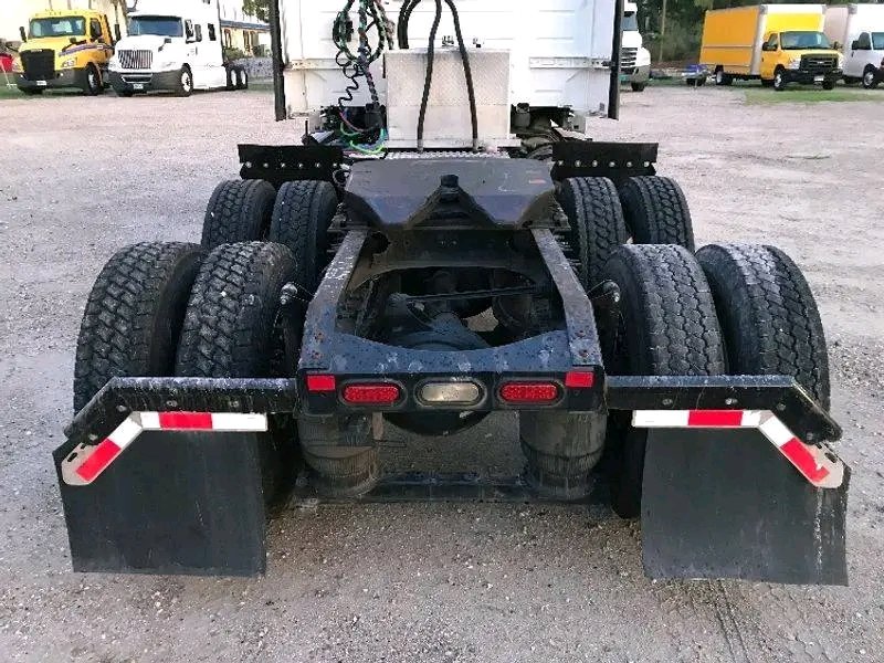 JBrietbart12409's tweet photo. Truck for sale https://t.co/MOZbrlsopL