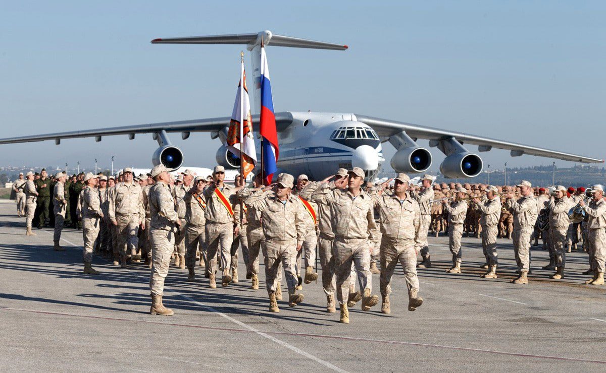 front_ukrainian's tweet photo. ⚡️Russian propaganda channels write that the 🇷🇺Russian military contingent in Syria is completely leaving the country https://t.co/U2wasYBtpU