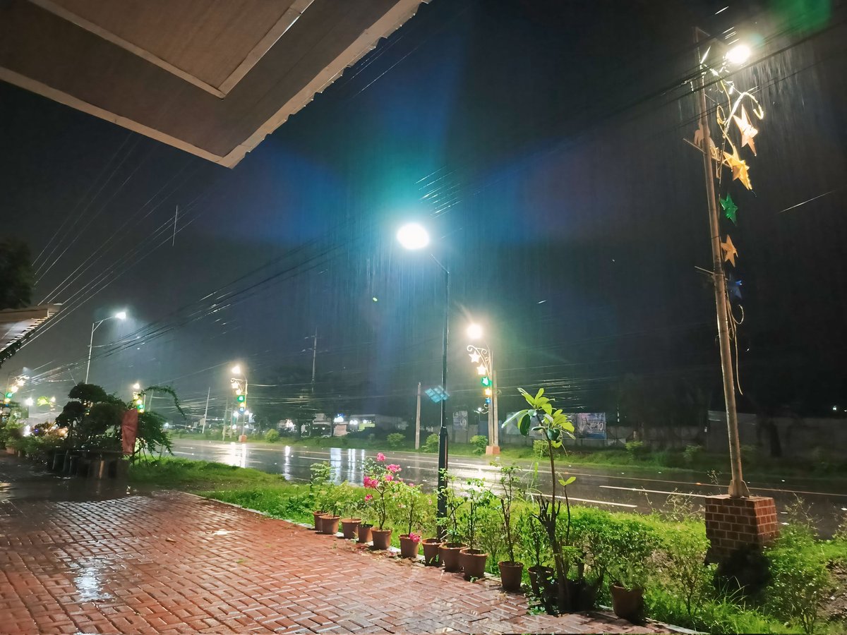 AndrewTan121620's tweet photo. ☔It's been raining in Koronadal, hindi kaba nilalamig??? https://t.co/n81dcygNPs