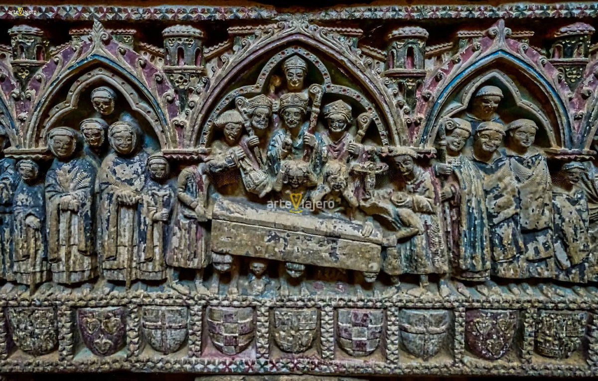 arteviajero_com's tweet photo. Los espectaculares Sepulcros de D. Felipe de Castilla e Inés Rodríguez de Girón (S. XIII), auténticas obras maestras de la escultura gótica funeraria. Conservados en la Iglesia de Santa Maria la Blanca, Villalcázar de Sirga (Palencia)
#FelizDomingo #BuenosDias #photoghraphy https://t.co/5rTRstD1QE