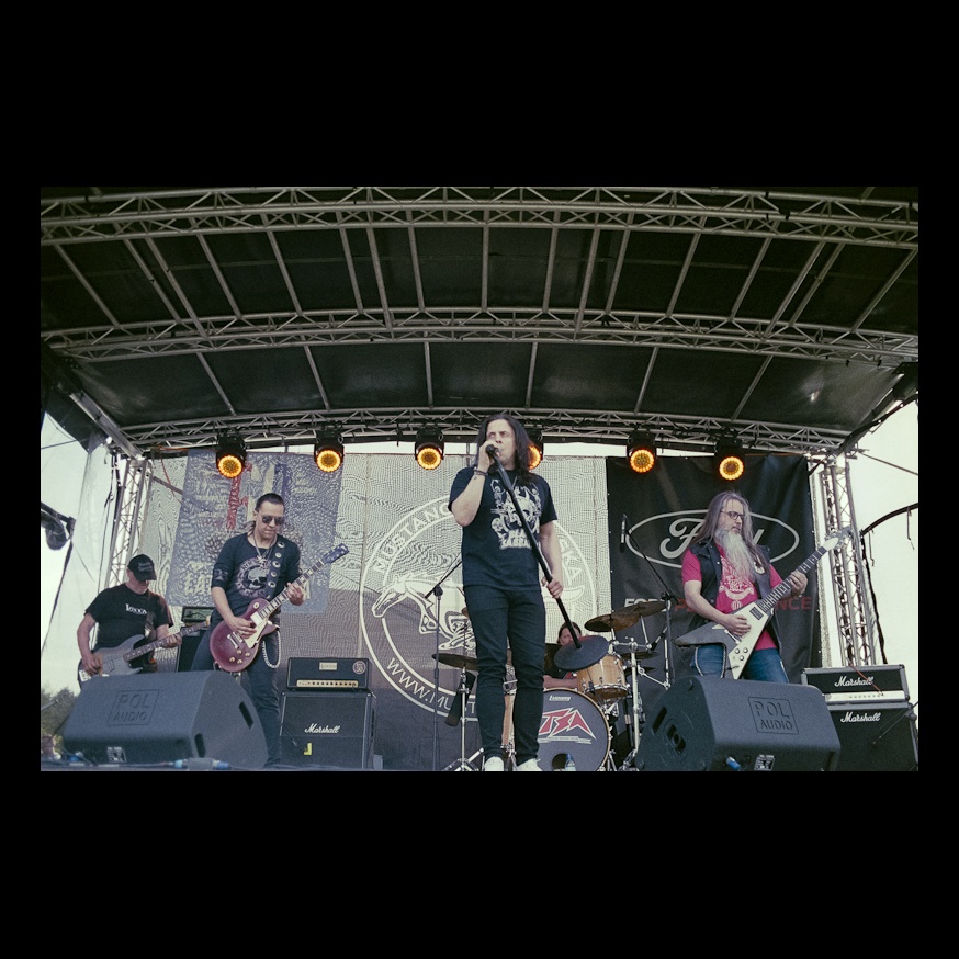 snapthisview's tweet photo. TSA MNKWL April 2024.
©Krzysztof Burzyński
#analog #snapthisview #photography #ishootfilm #filmisnotdead #argentique #humaneyenotai #music #musicvibes #tsamnkwl #heavymetal #metal #rock https://t.co/2lLI98Ft1C