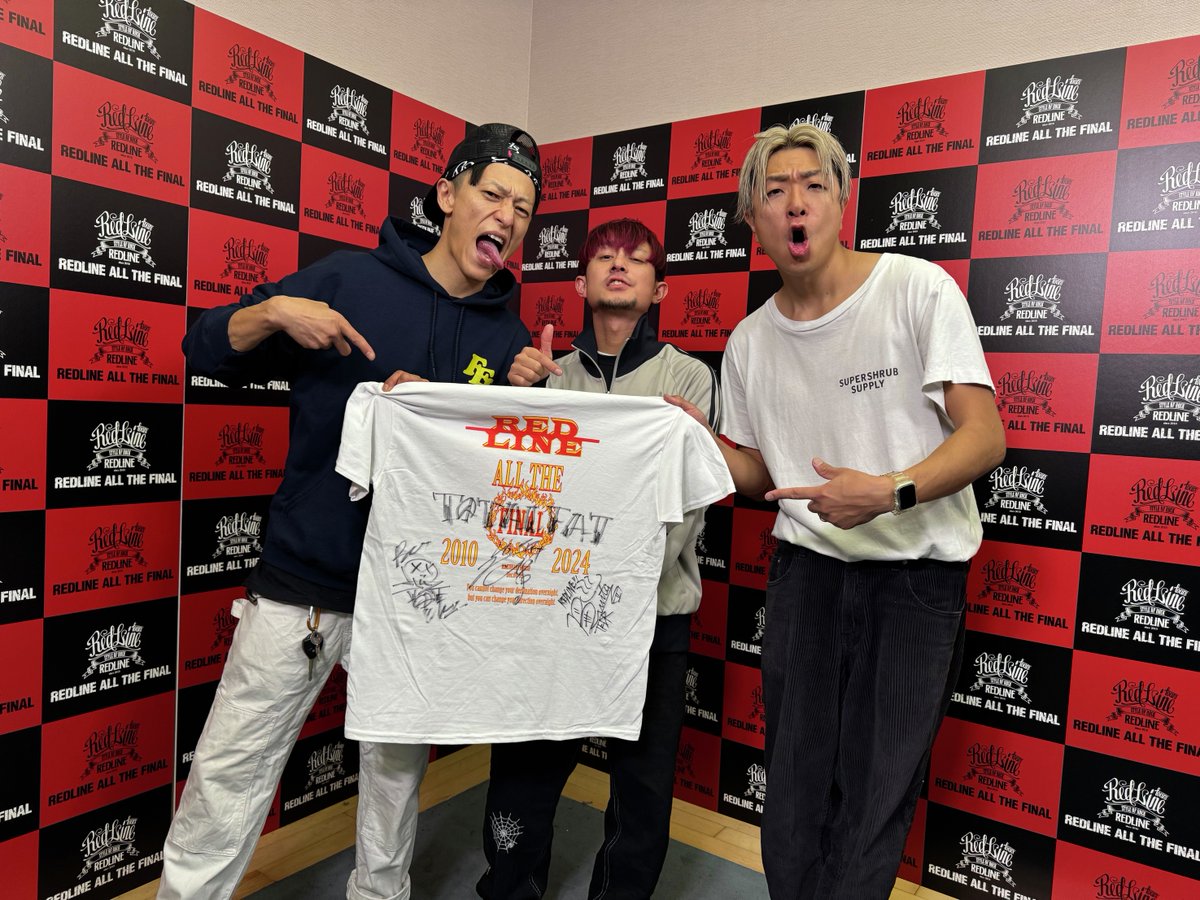 DAM公式 (@damch_official) on Twitter photo ▶▶ #REDLINE_DAM ◀◀
REDLINE ALL THE FINAL🔥
現地よりプレゼントキャンペーン!
【TOTALFAT】
サイン入りTシャツが抽選で1名様に当たる⚡
◆参加方法
①<a href="/REDLINE_TOUR/">REDLINE ALL THE FINAL</a>と<a href="/DAMch_Official/">DAM公式</a>をフォロー
②この投稿をリポスト
◆締切
12/18
<a href="/TOTALFAT_crew/">TOTALFAT【25th anniversary】</a>
#TOTALFAT ▶▶ #REDLINE_DAM ◀◀
REDLINE ALL THE FINAL🔥
現地よりプレゼントキャンペーン!
【TOTALFAT】
サイン入りTシャツが抽選で1名様に当たる⚡
◆参加方法
①<a href="/REDLINE_TOUR/">REDLINE ALL THE FINAL</a>と<a href="/DAMch_Official/">DAM公式</a>をフォロー
②この投稿をリポスト
◆締切
12/18
<a href="/TOTALFAT_crew/">TOTALFAT【25th anniversary】</a>
#TOTALFAT