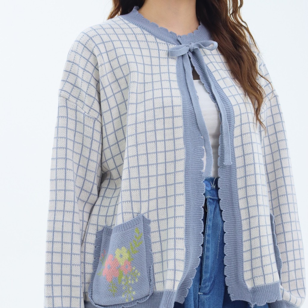 dlwmrat's tweet photo. Cardigan korean look yang simple tapi kelihatan mahal✨ https://t.co/LgcQb75Rgm https://t.co/SLJCqA9rbT