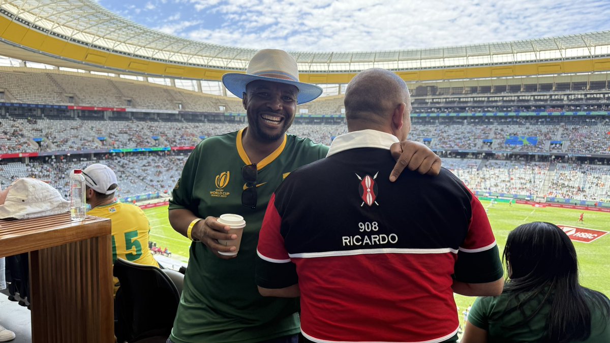 ricardomackenzi's tweet image. The gees at the @SVNSSeries 🔥🔥🇿🇦🇿🇦

#HSBCSVNS #HSBCSVNSCPT #PoweredByUnity