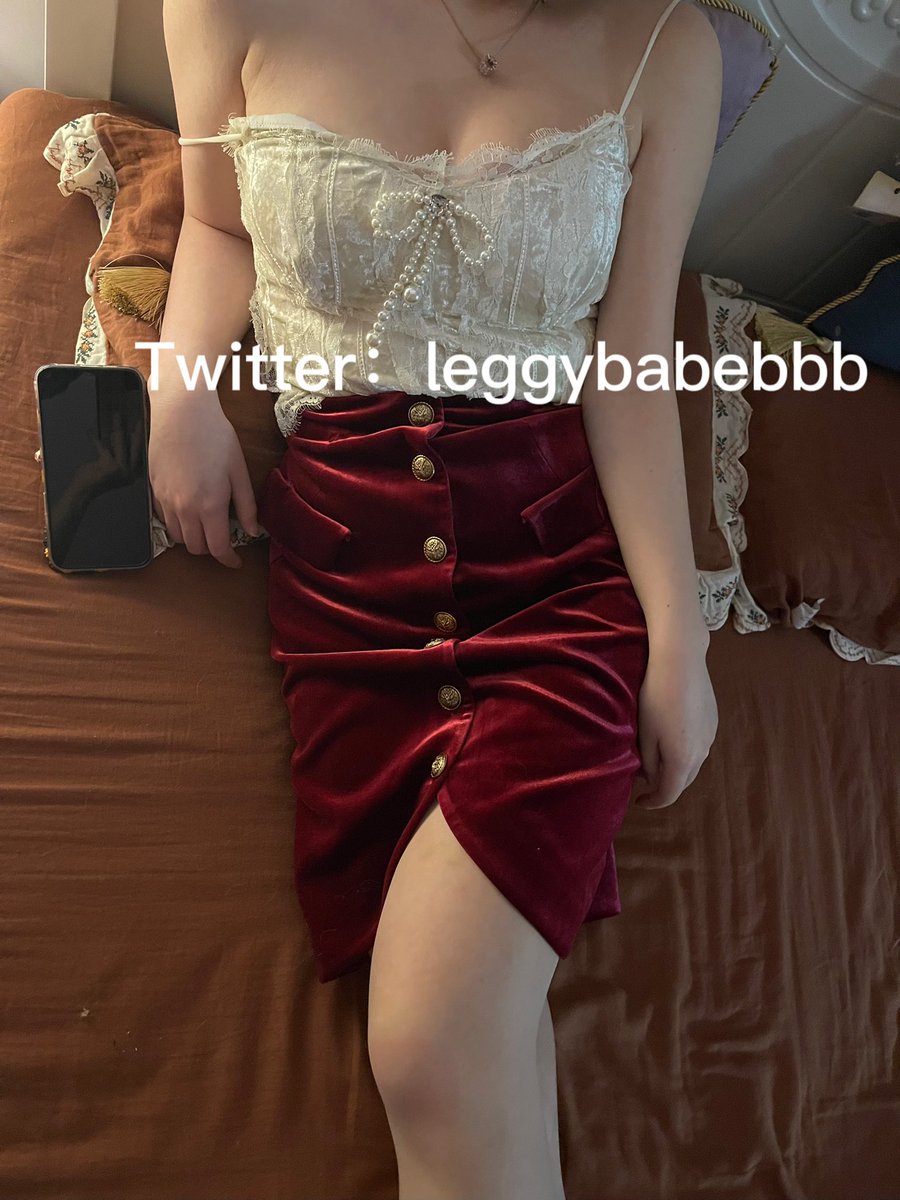 今日份被领导玩的OOTD
@wqganenshi_ https://t.co/VNPilr4qB3