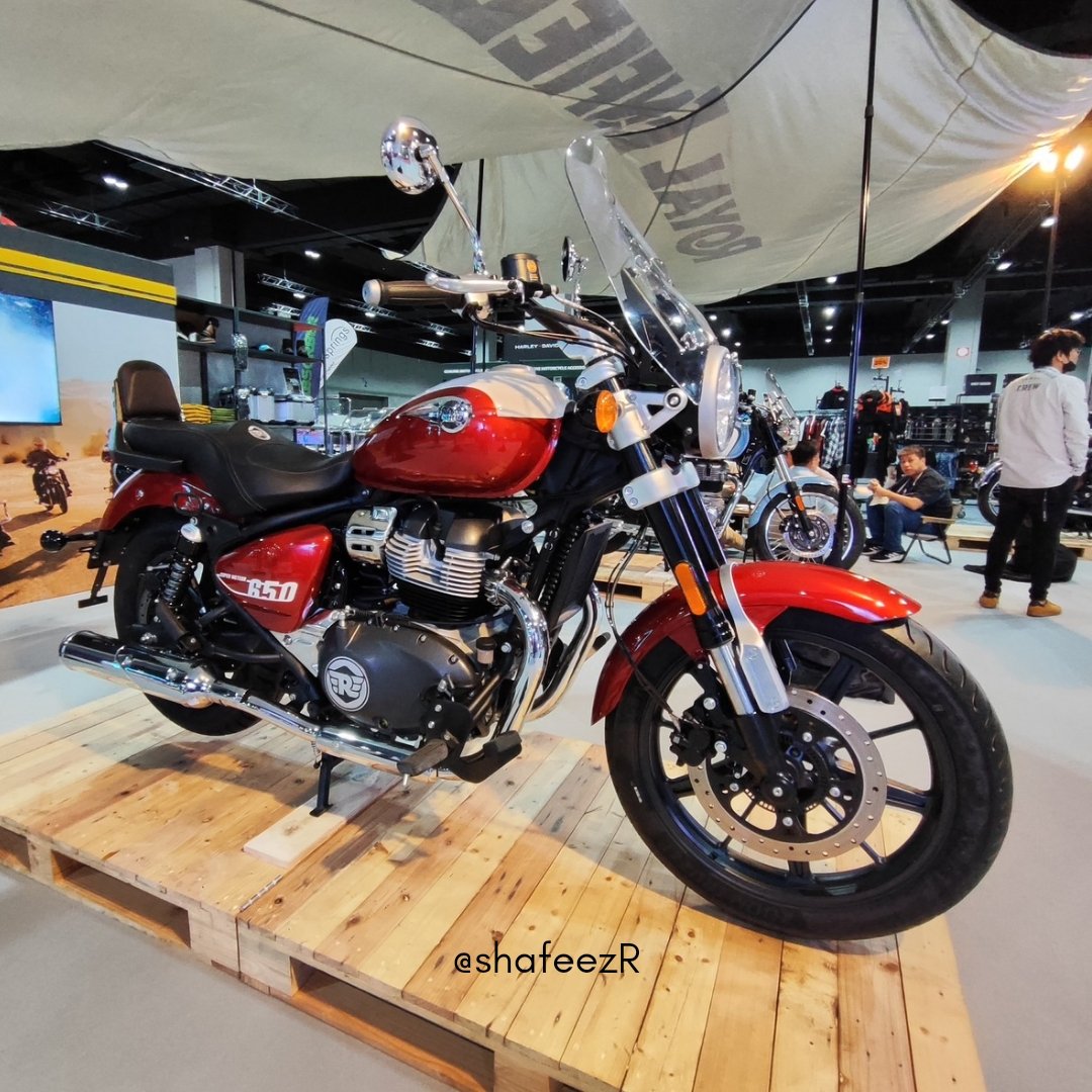 sh4f33zR's tweet image. Booth Royal Enfields @ KLIMS 2024, MITEC

Inilah masanya korang melihat motorsikal dari Royal Enfields dengan lebih dekat.

Psst: Royal Enfields nak keluarkan motor baru🫣

#shafeezrohmat #motovlog #klims2024 #BeyondMobility #explorepage #exploremore #fyp #EV