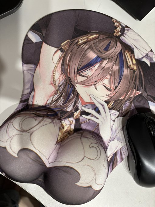 手元にまだ少しあるからコミケに持って行きます(セットとかにするかも) 