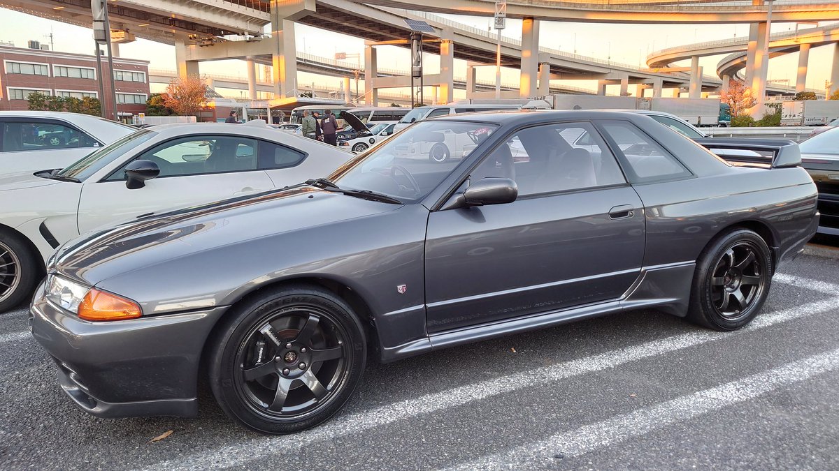 ryoryoryocchi's tweet photo. 大黒PAまで試走
#nissan
#skyline
#gtr
#skylinegtr
#r32
#bnr32
#32gtr
#r32gtr
#rb26
#rb26dett
#nismo
#vspec2
#ohlins
#VOLKRACING
#te37
#車好きな人と繋がりたい
#大黒PA https://t.co/NXq9U2e2Ny