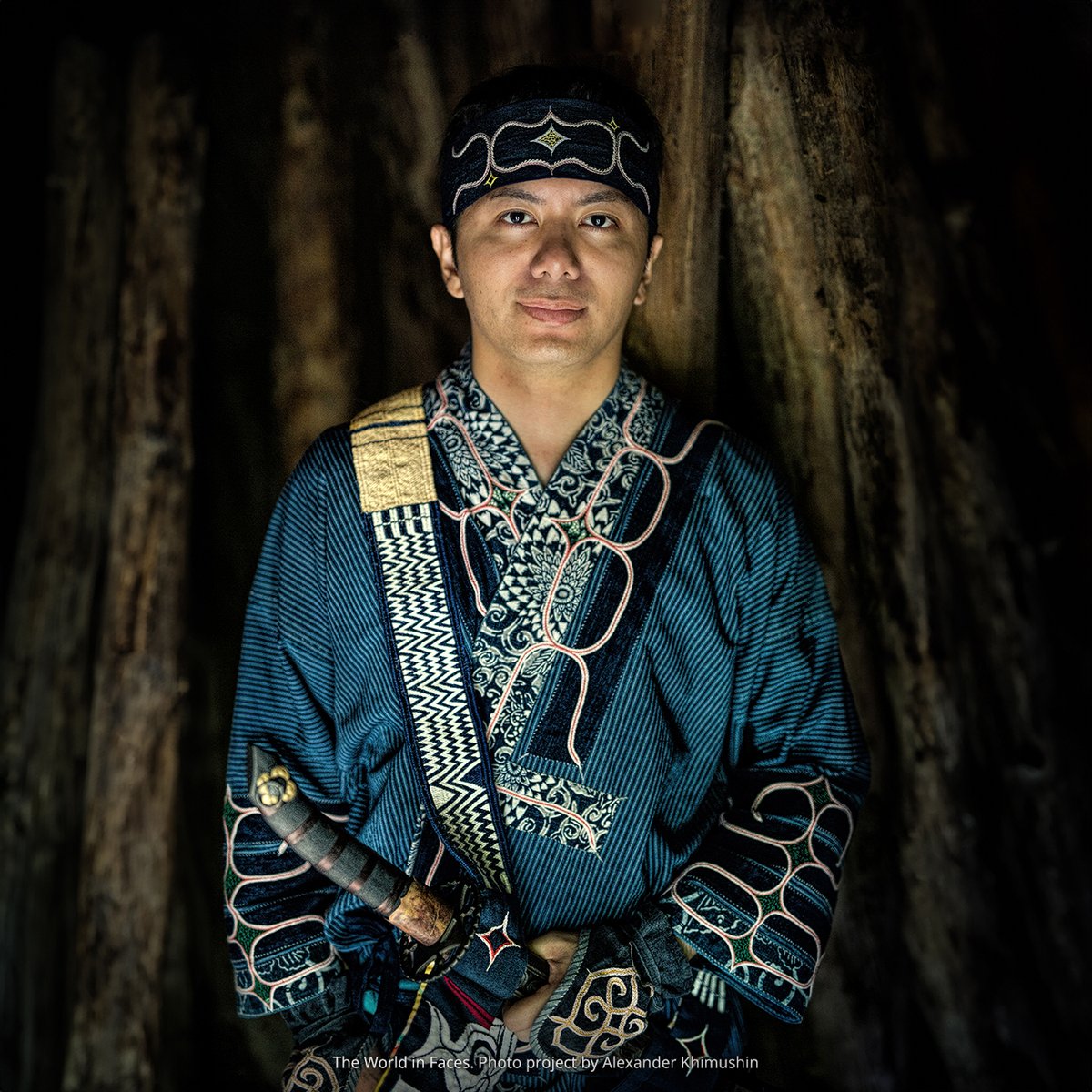 UNESCO's tweet photo. This is a portrait of Ainu man from Hokkaido Island, #Japan. The Ainu People, indigenous to northern Japan and parts of Siberia, are known for their rich culture and traditions.

This image is part of the World in Faces photo project by Alexander Khimushin.

#WeAreIndigenous https://t.co/3zyxt5Wt4T