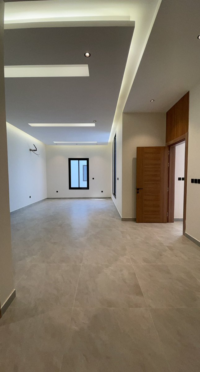 zah_396's tweet photo. روف فاخر للتمليك في حي الورود📍😍

المساحة 525 م 7 غرف 

للتواصل : 0556767614 
رخصة فال : 7100047762

#فلل_تمليم #شقق_تمليك #ملحق https://t.co/SAi7uBH44t