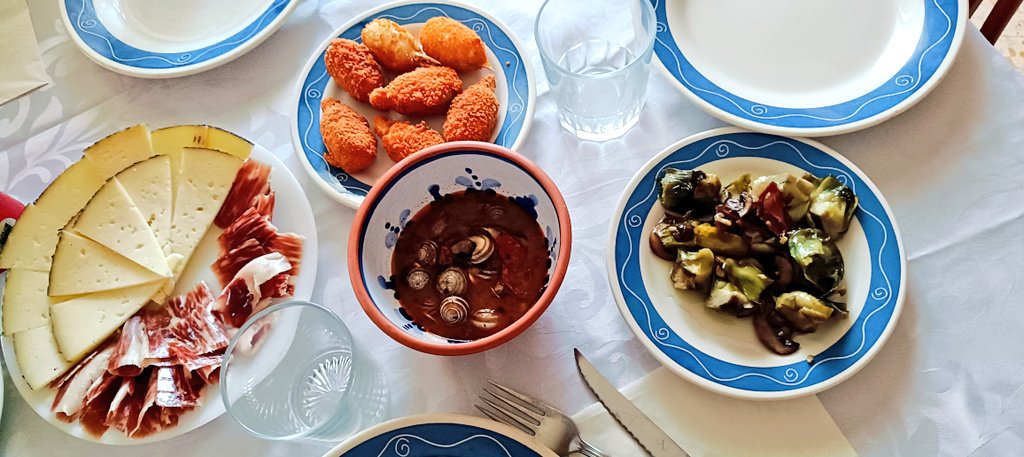 DiosaDescarriad's tweet photo. Esto es el aperitivo... https://t.co/6cmQSoaqj7