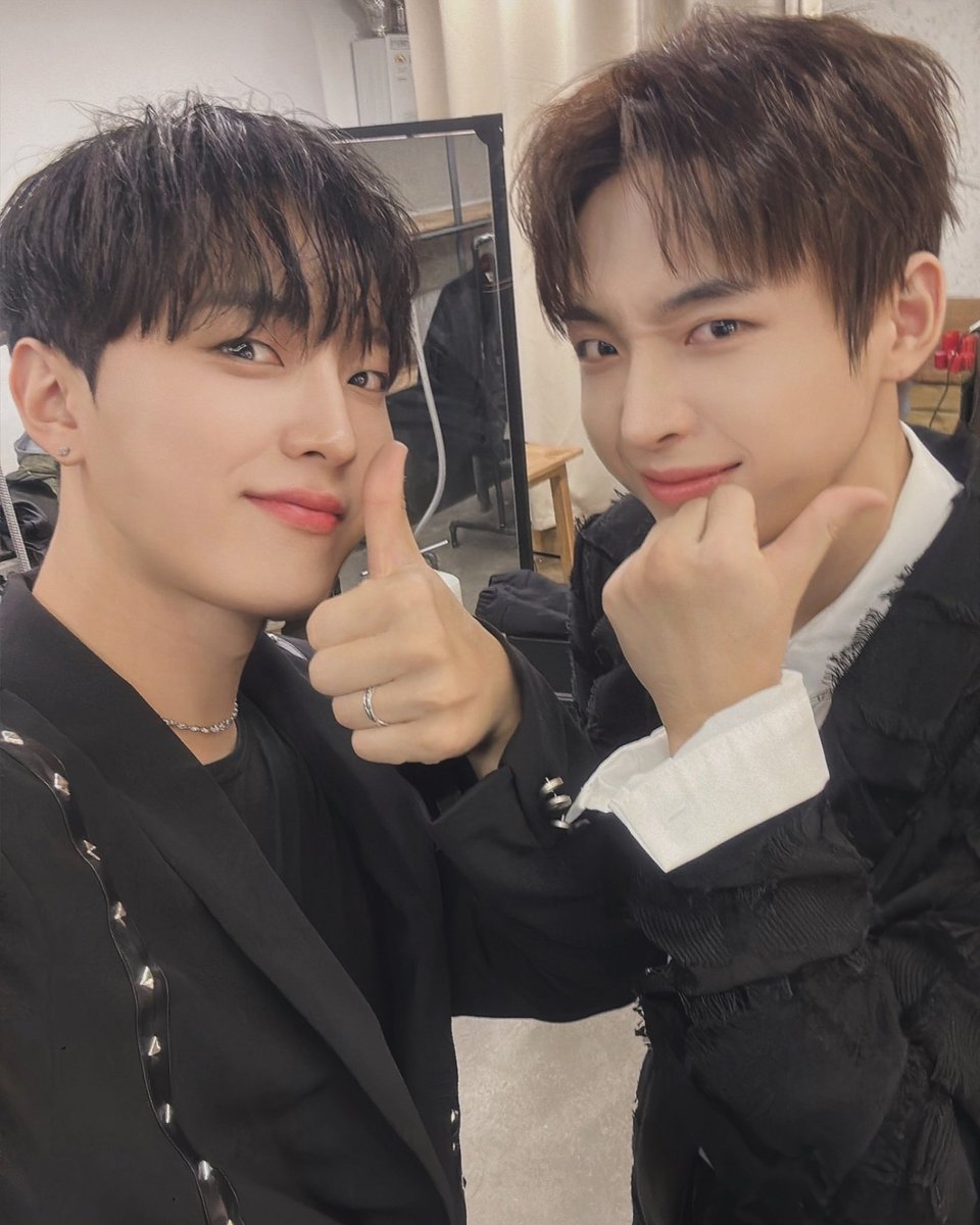 EPTS_official's tweet photo. 📸
EPICTRAVELS  <Today>
[아인&amp;상호]

#EPICTRAVELS #EPTS #에픽트레버스  
#エピックトラベルズ
#아인 #AIN #アイン
#상호 #SANGHO #サンホ https://t.co/6twCCW6b7H