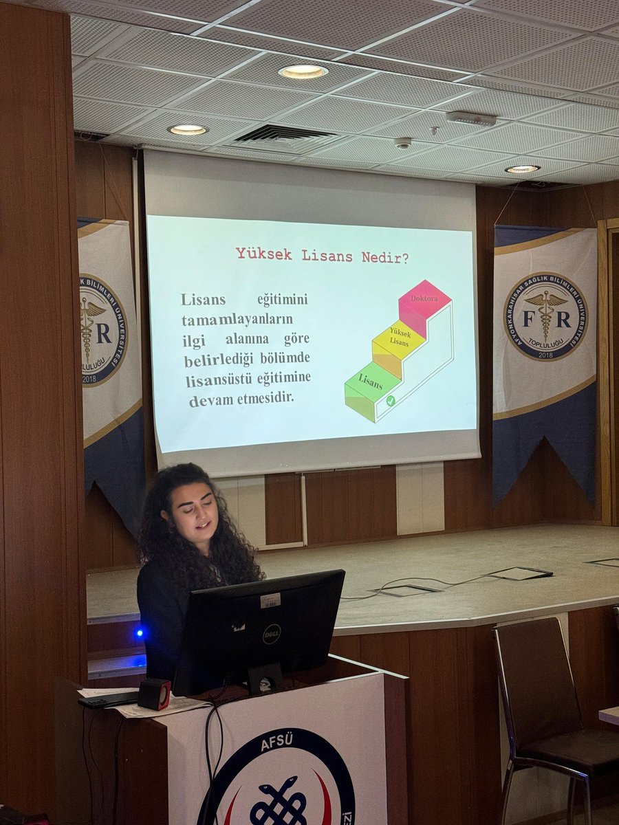 afsuftr's tweet image. Etkinliğimizde sağlık bilimleri fakültemiz öğrencilerini güzel konuşmaları ile bilgilendiren değerli hocalarımız Fatma EKEN, Ümran ARICAN ve Zeynep ARIKAN’a etkinliğimize katıldığı için teşekkürlerimizi sunarız.

@afsurektorluk 

#afsu #iyikiafsuftr #fizyoterapi #ftrtoplulugu