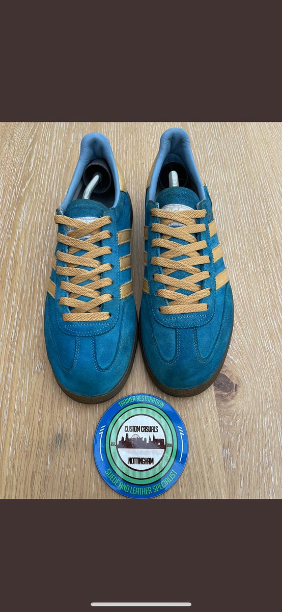 Dale__LUFC's tweet image. They were ready for the bin and then @custom_casuals worked his magic on them. Couldn’t recommend him enough, what an unbelievable job. Thank you mate 🙌🏼