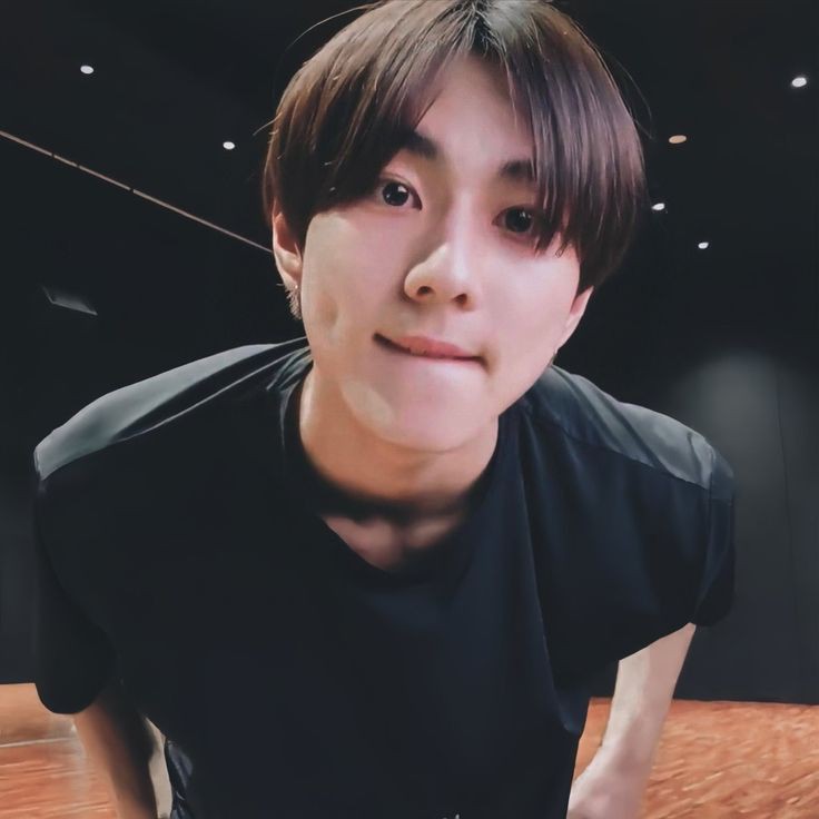 PENYlNTAS's tweet photo. ㅤㅤㅤ https://t.co/DaVm9tviQL