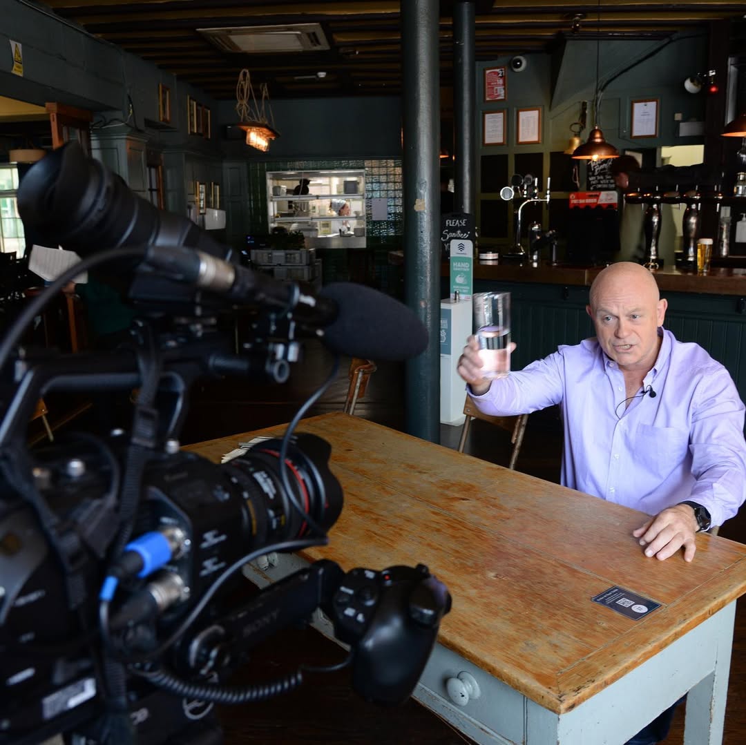 #cheersforvolunteers #cheersforvolunteers2021 #cheersforvolunteers2020 #rosskemp #caterphotography #rosskempfan #eventphotography