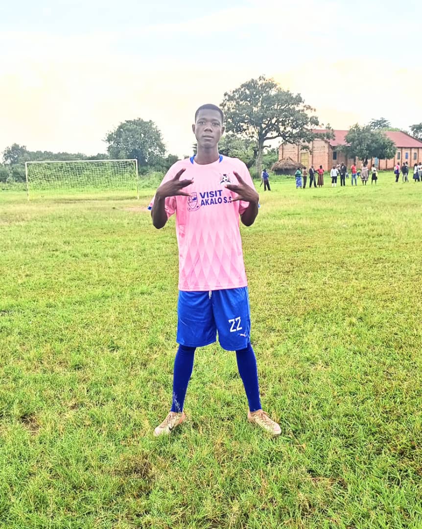 AkaloE21706's tweet photo. Pure class
Pure talent
The destroyer
The midfield maestro
#Allan Ojok is wishing you all a nice Sunday.
Up Next is the Village Boys #AEFC taking on the City Boys #LCCFC
Bring it On https://t.co/IidnGYRrEN