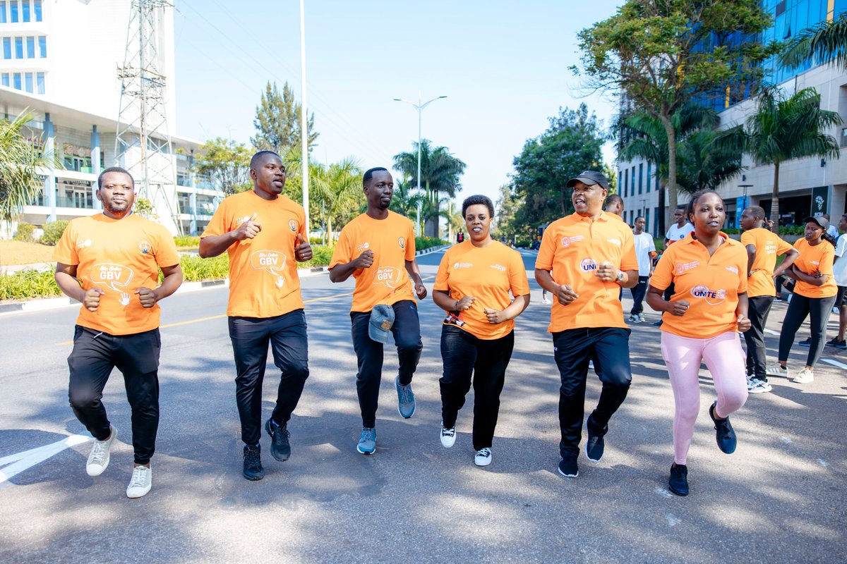 haguruka_ngo's tweet photo. Today, we joined @RwandaGender, @CityofKigali, and other organizations for #CarFreeDay supporting the #16DaysOfActivism against #GBV. We promoted healthy lifestyles and reinforced the importance of building violence-free families. Let's harness the power of all sectors of society to mobilise attention, action, and commitment to ending GBV.  #EndOnlineGBV #RwanyaIhohotera