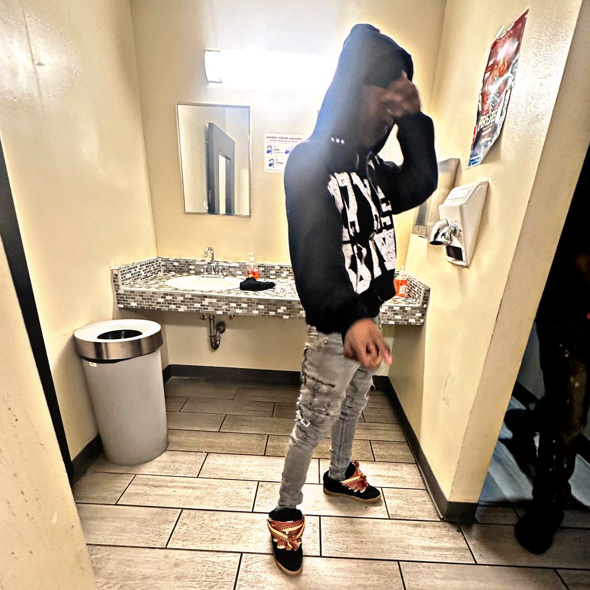 ITS_LILEJR's tweet photo. love a skinny bad b!tch that make that whammer go (boom boom) βΌοΈπ₯
#bjwejay https://t.co/5pGrpSMqPn