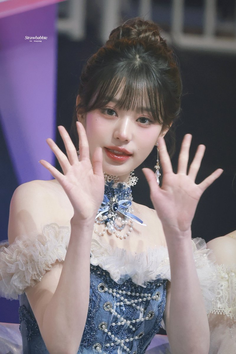Strawbabbie_wy's tweet photo. 241130 MMA 2024

🎀🤍💗

#아이브 #IVE #장원영 #JANGWONYOUNG #원영 #WONYOUNG #ウォニョン @IVE_twt https://t.co/9Le8yhGCnK