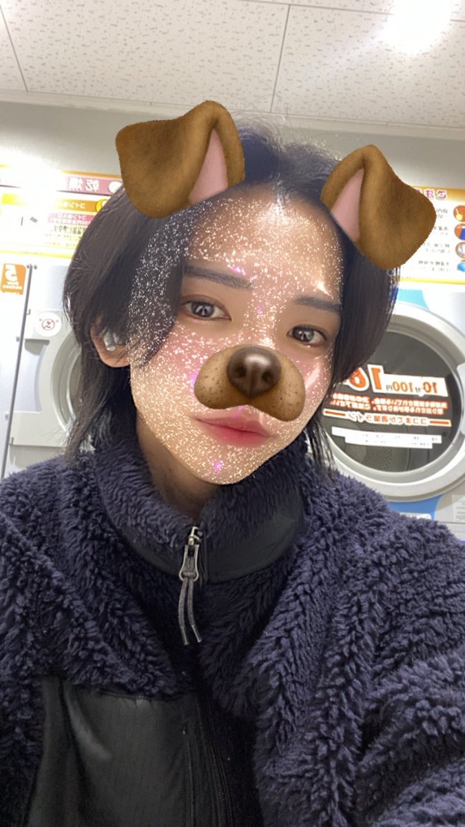xfqrel's tweet photo. 髪伸びすぎボサボサ切りたい https://t.co/8FQlaG7BHg