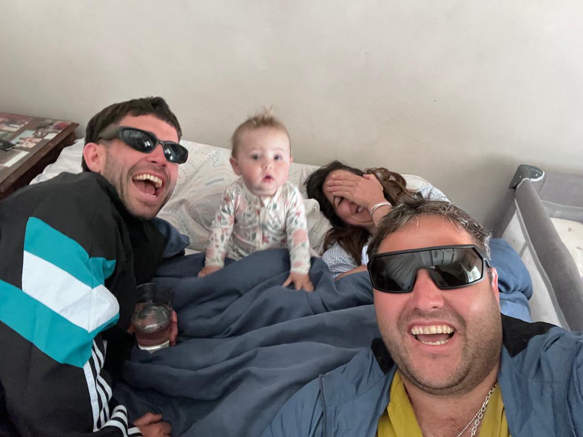 La casa esta en orden. Felices fiestas!