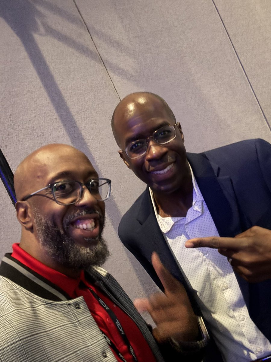 Shifting Perspectives, LLC (@shiftingllc) on Twitter photo Great to be in the space with <a href="/okitchen32/">Otis Kitchen II</a> at the MCEL National Convening in Orlando. God is good! Great to be in the space with <a href="/okitchen32/">Otis Kitchen II</a> at the MCEL National Convening in Orlando. God is good!