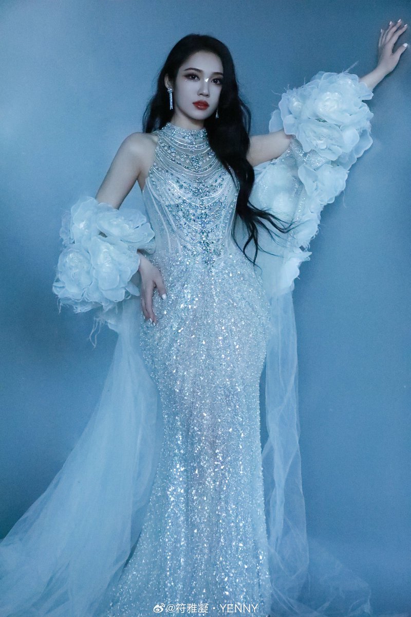 fu yaning archives tweet media