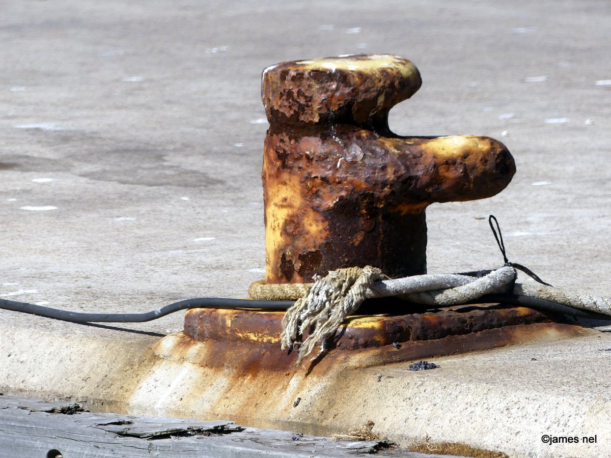 jamesnel's tweet photo. “As ships come and go, this bollard symbolizes the importance of holding our ground while embracing the ebb and flow of life.” - Predis
#west_coast #south_africa #jamesnel #travel #photography #sooc @YouPic.com/photographer/jamesnel/ https://t.co/gLtRVCepWC