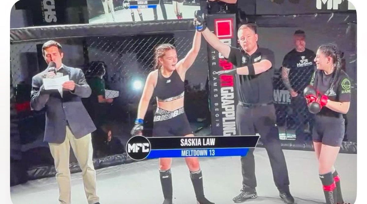 GateacreSchool's tweet photo. Our very own Saskia Law has won her first amateur fight. We are incredibly proud of you. Mr Jamil remarked : "Saskia is another one of our beacons of light at Gateacre. We will support her as she pursues her dream." #BeAGateacreGreat #BeYourBest #GREATValues https://t.co/WGnvX8j8Ao