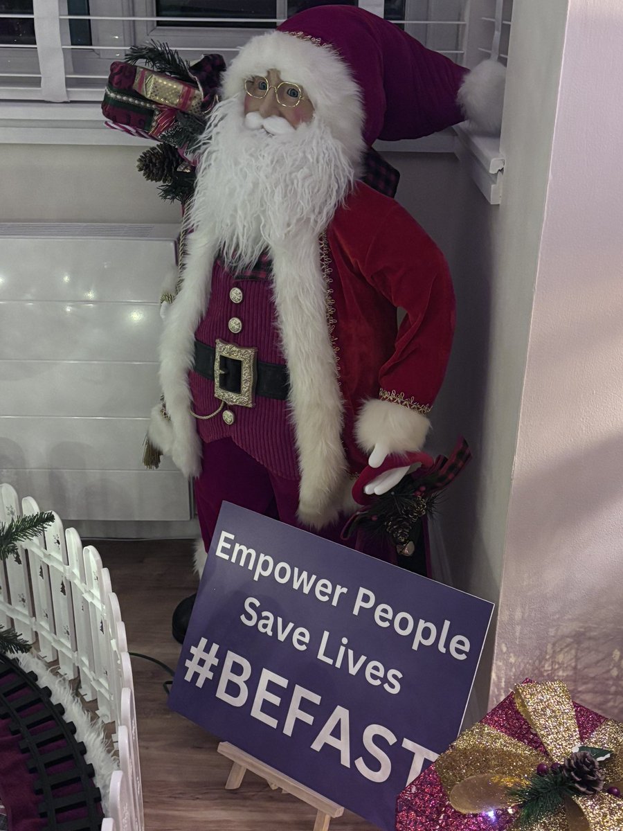 BE FAST - Increasing Stroke Awareness in Scotland (@befast_stroke) on Twitter photo Santa supports #BEFAST Santa supports #BEFAST