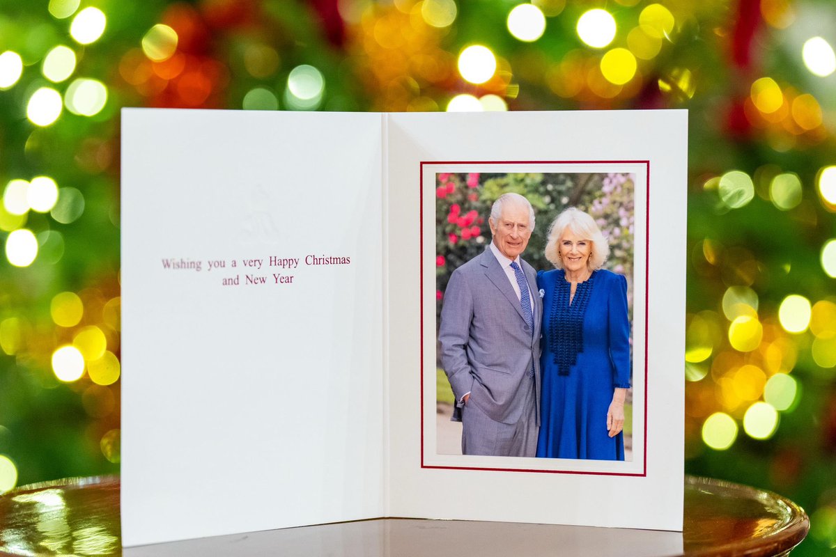 Christmas is coming… 🎄✨

Their Majesties are pleased to share this year’s Christmas card, taken by Millie Pilkington in the Gardens of Buckingham Palace in April 2024.