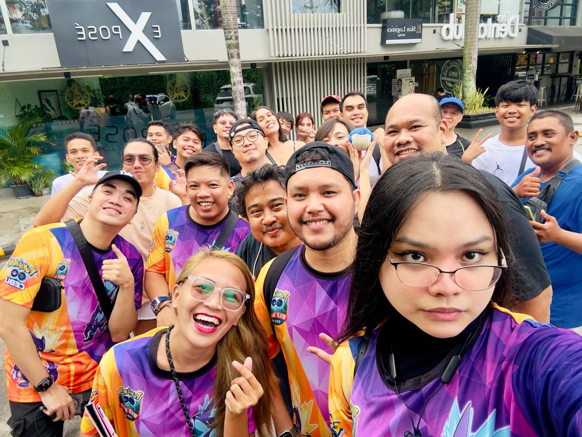 itsmarjofficial's tweet photo. Gigantamax Raid with my Pokemon Go Cebu family ♡

#PokemonGo #PokemonGoApp #Gigantamax #Gmaxraidday #GigantamaxRaidDay #PokemonGoCebu #PokemonGoCebuCommunity #PokemonGoCebufamily https://t.co/xsWdJbMs27