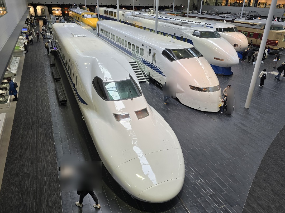 JAL79823906's tweet photo. 今日はリニア鉄道館に行ってきました🚄
レトロな車両からリニアまで、展示がたくさんあって楽しかったぁ！

そして、リニアに早く乗りたくなってしまった🚄🧲

#リニア鉄道館 
#リニア https://t.co/ZKDAxSZ3Qg