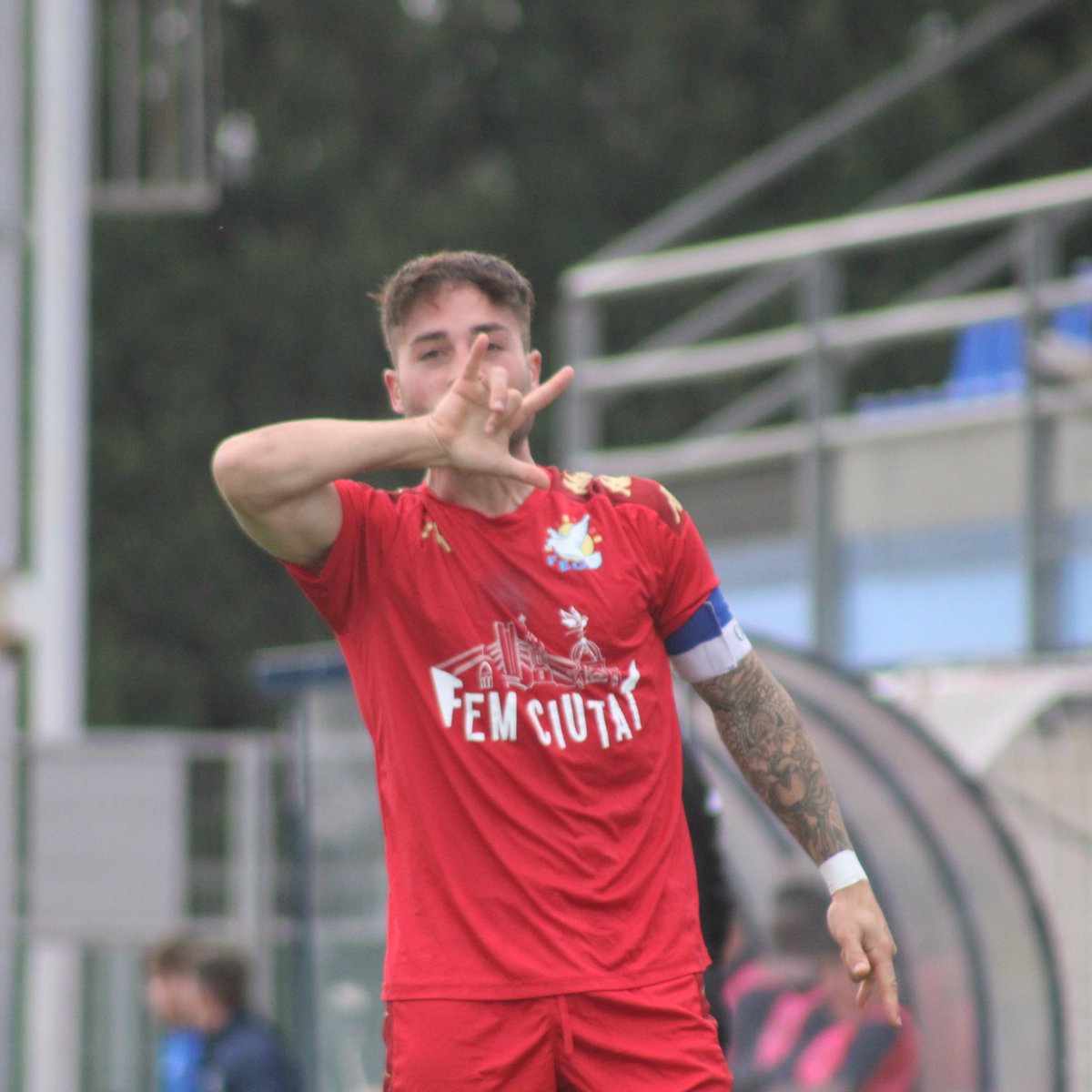 💙 <a href="/Roger14Garcia/">Roger Garcia 🎗</a>