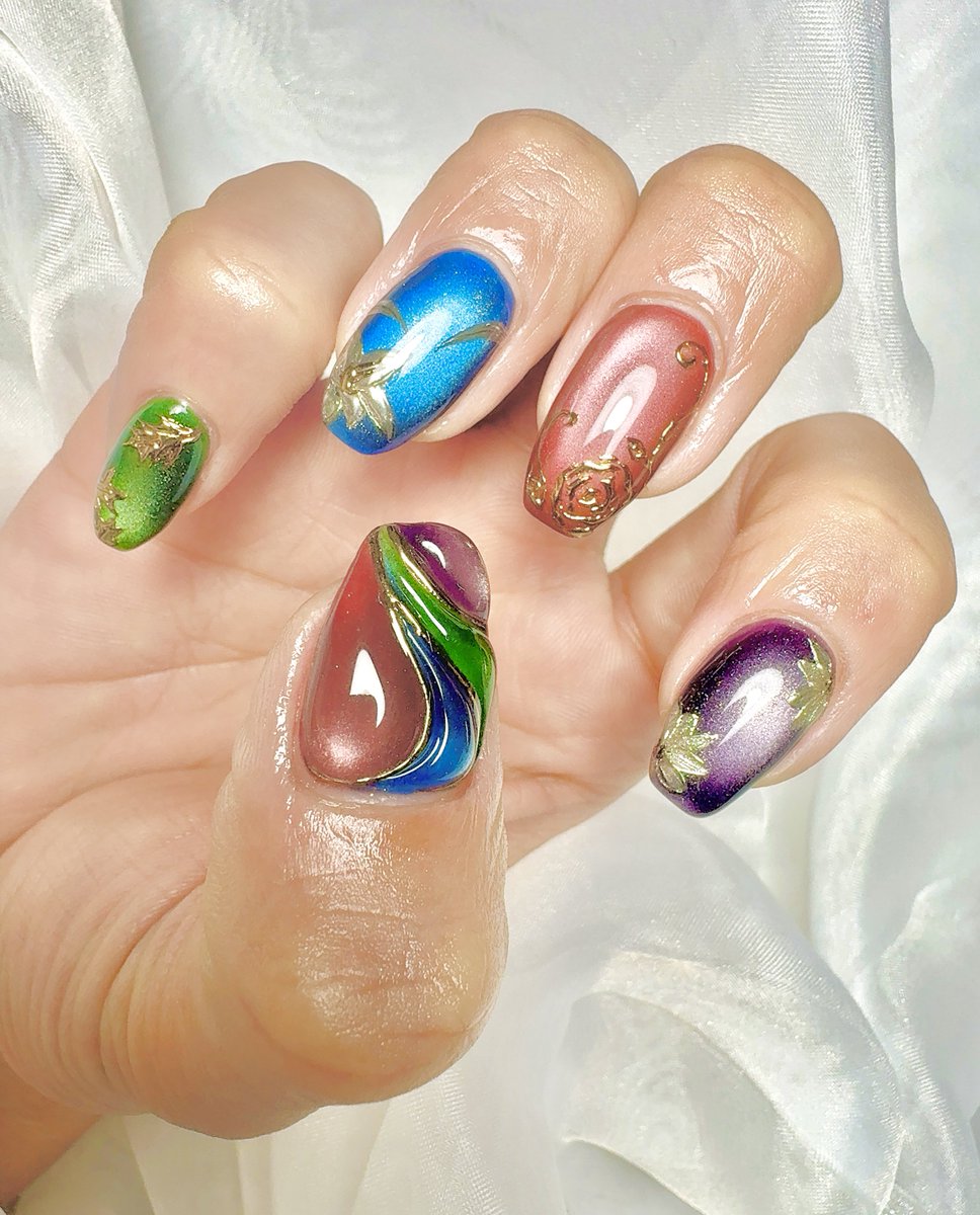 本当に素敵すぎるセルフネイル…！ 素晴らしい技術です✨💅【枢】 #黒執事