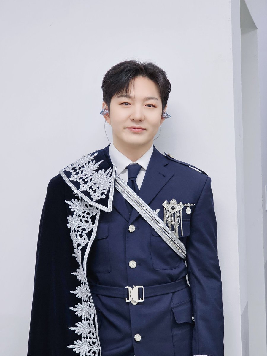 yfieee_'s tweet photo. Lee Changsub!!

Goshh he looks so freaking good.🫠 https://t.co/yPSWaqhYCN