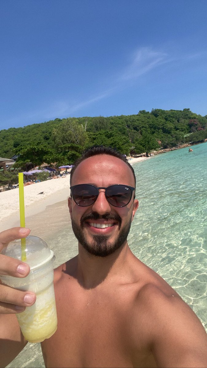 iamemredemir's tweet photo. Hot☀️ https://t.co/ARRcgvDoXb