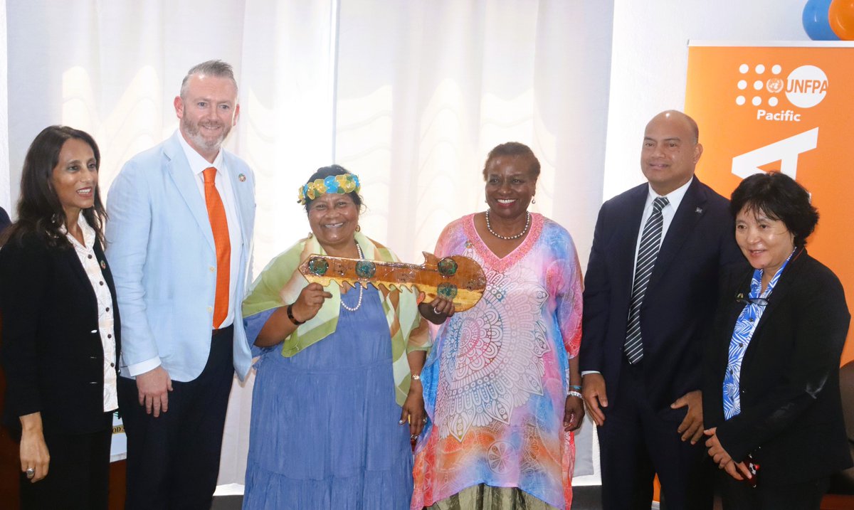 A momentous occasion in Nauru!  <a href="/UNFPA/">UNFPA</a> ED, Natalia Kanem &amp; H.E, President David Adeang officially opened the new UN Office.

This marks a significant step in strengthening our partnership to serve people &amp; Govt of Nauru in achieving our shared goals for sustainable development.