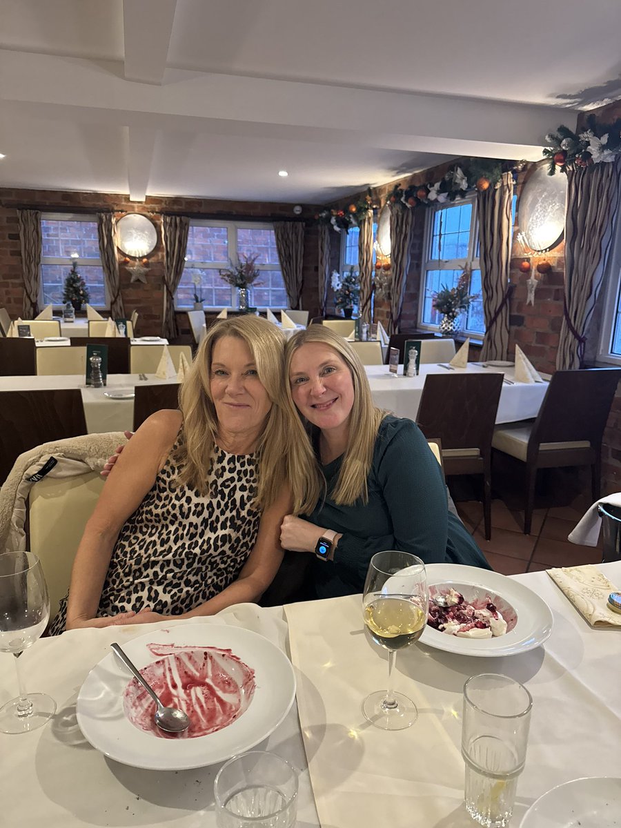 RPHCrCUsupport's tweet photo. We had a great time at the RPH CCU peer support Christmas meal yesterday. It’s so wonderful to be able to celebrate Christmas together whilst reflecting on where we are now after fighting critical illness.

If you’re interested in joining the support group, please get in touch. https://t.co/DJIE1fxhlh