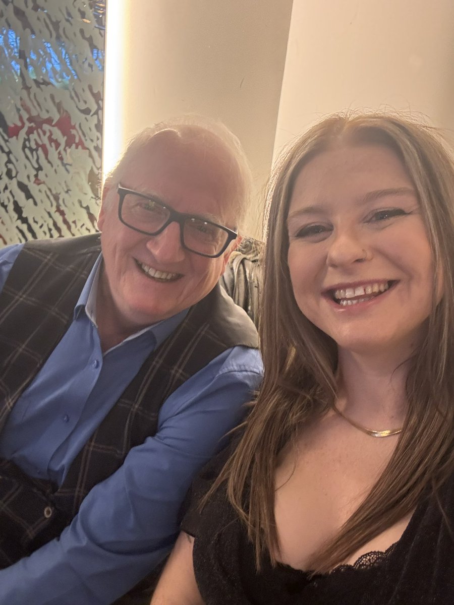 RPHCrCUsupport's tweet photo. We had a great time at the RPH CCU peer support Christmas meal yesterday. It’s so wonderful to be able to celebrate Christmas together whilst reflecting on where we are now after fighting critical illness.

If you’re interested in joining the support group, please get in touch. https://t.co/DJIE1fxhlh