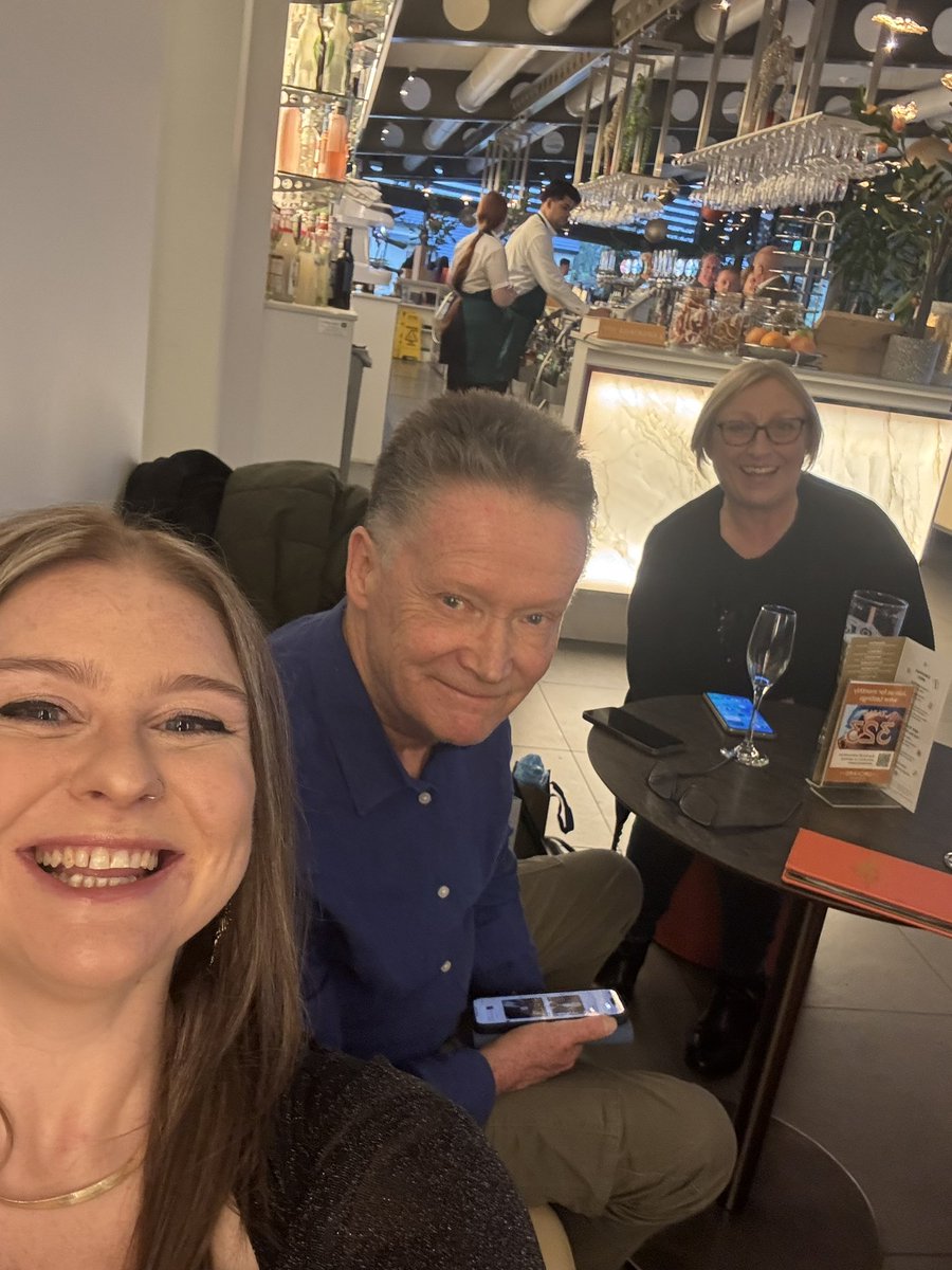 RPHCrCUsupport's tweet photo. We had a great time at the RPH CCU peer support Christmas meal yesterday. It’s so wonderful to be able to celebrate Christmas together whilst reflecting on where we are now after fighting critical illness.

If you’re interested in joining the support group, please get in touch. https://t.co/DJIE1fxhlh