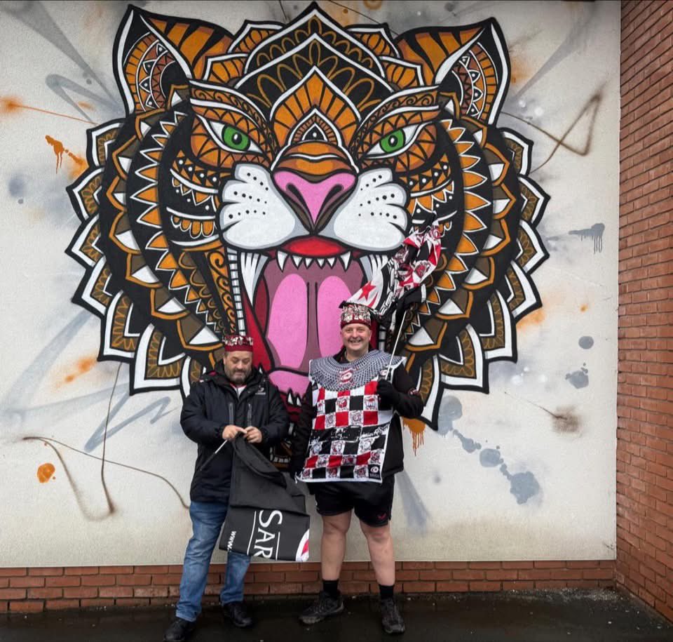 Saracens Supporters Association (@sarriessupport) on Twitter photo Quick catch-up on yesterdayโs travels for the #SarriesFamily. First-up for some was a trip to Welford Road to brave Storm Darragh and enjoy seeing <a href="/SaracensWomen/">Saracens Women</a> get a bonus point 05-38 <a href="/ThePWR/">Premiership Women's Rugby</a> win ๐ Tigers Women.
A thread ๐งต (๐ธ <a href="/deadpool1240k/">Jon Timms</a>) Quick catch-up on yesterdayโs travels for the #SarriesFamily. First-up for some was a trip to Welford Road to brave Storm Darragh and enjoy seeing <a href="/SaracensWomen/">Saracens Women</a> get a bonus point 05-38 <a href="/ThePWR/">Premiership Women's Rugby</a> win ๐ Tigers Women.
A thread ๐งต (๐ธ <a href="/deadpool1240k/">Jon Timms</a>)